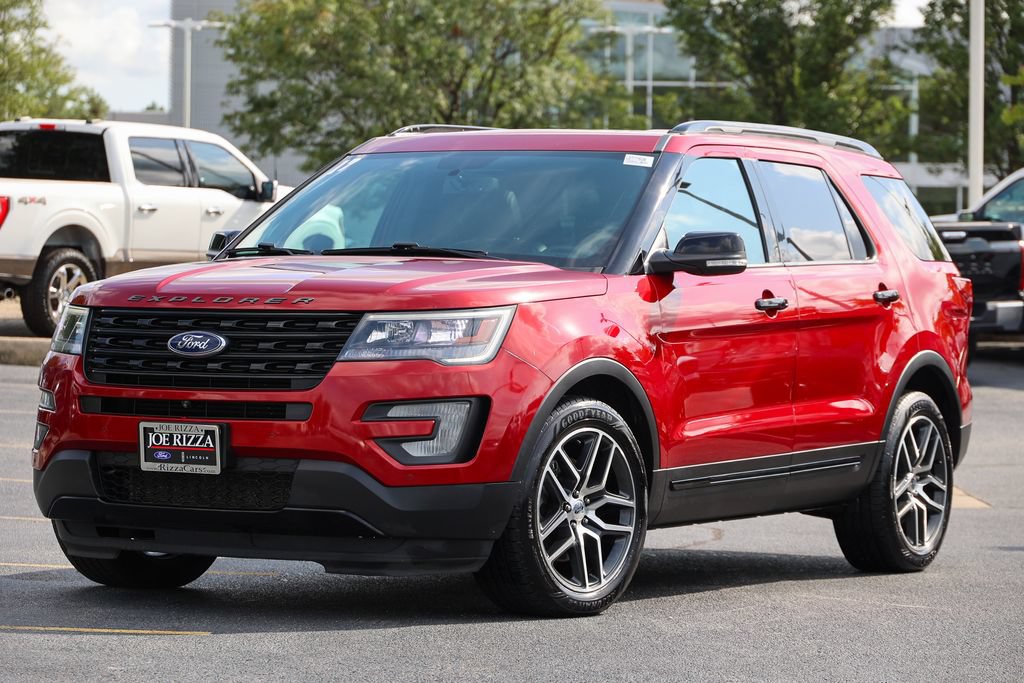 Used 2017 Ford Explorer Sport w/ Equipment Group 401A AWD/4WD image 1