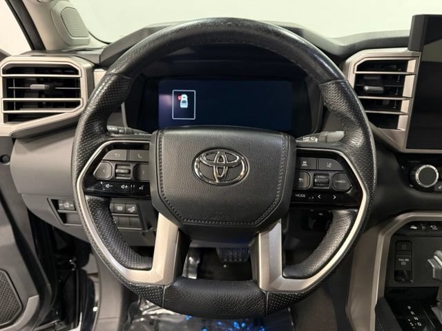 Used 2024 Toyota Tundra Limited AWD/4WD image 23