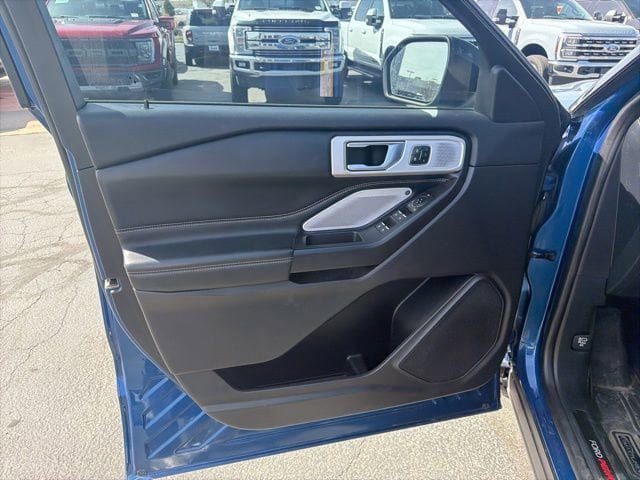 Used 2020 Ford Explorer ST w/ Premium Technology Package AWD/4WD image 19
