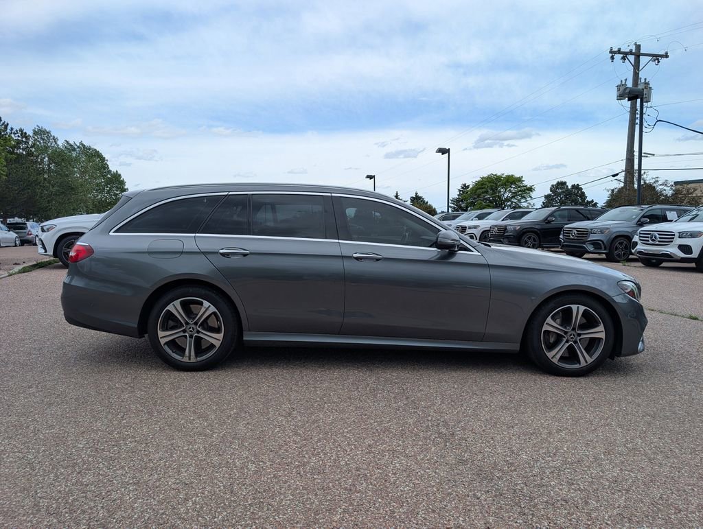 Certified 2018 Mercedes-Benz E 400 4MATIC Wagon image 4