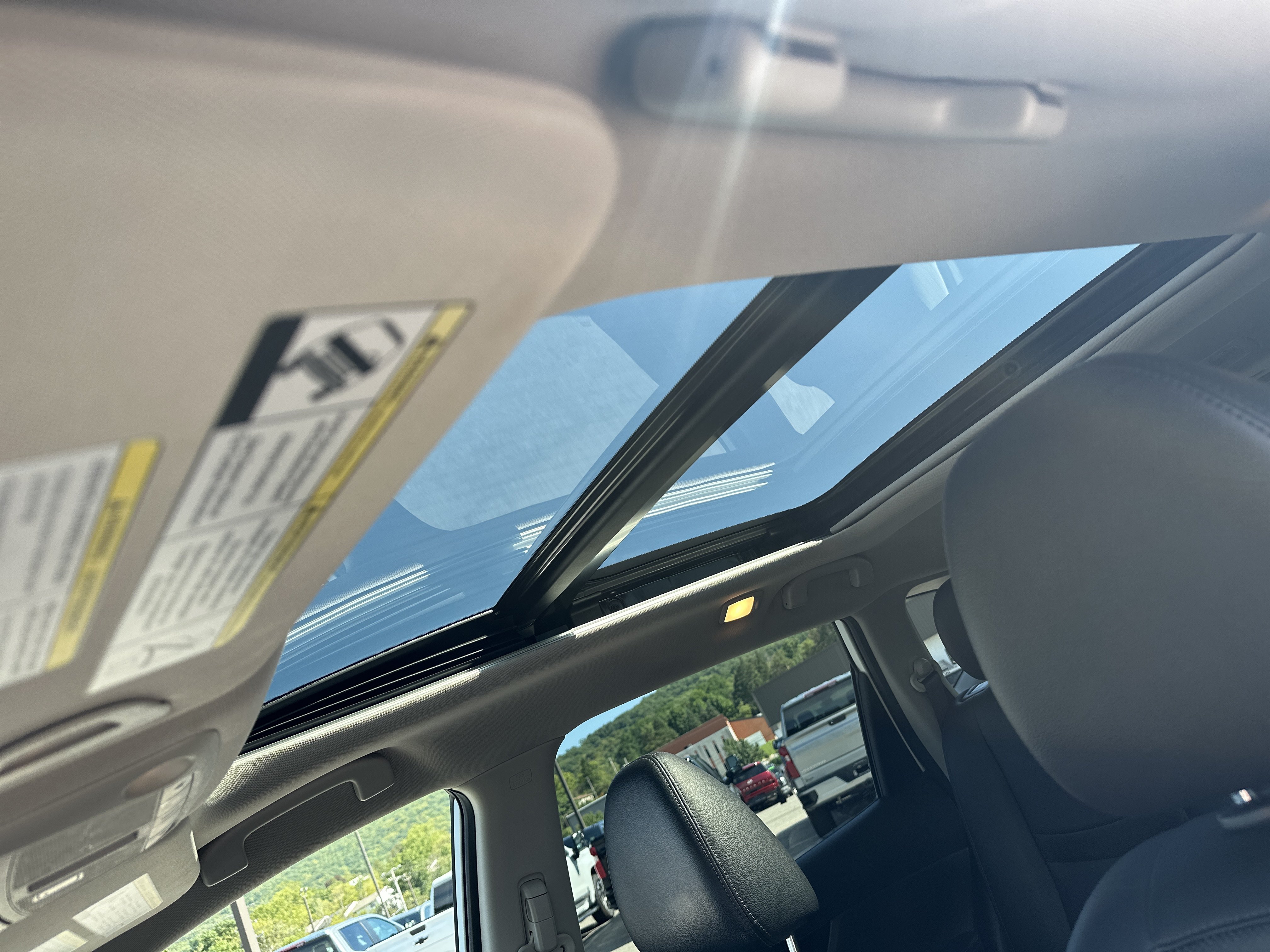 Used 2020 Nissan Rogue SL w/ Premium Package AWD/4WD image 28