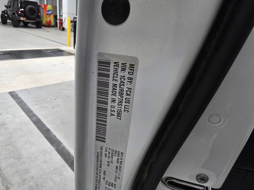 Certified 2024 Jeep Wagoneer L Series II image 15