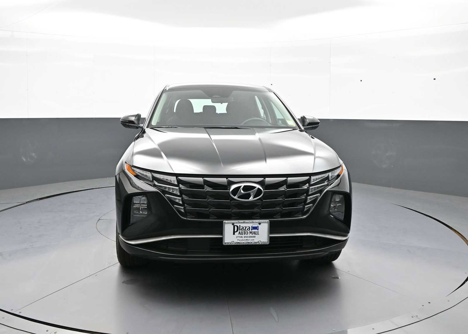Used 2022 Hyundai Tucson SE AWD/4WD image 2