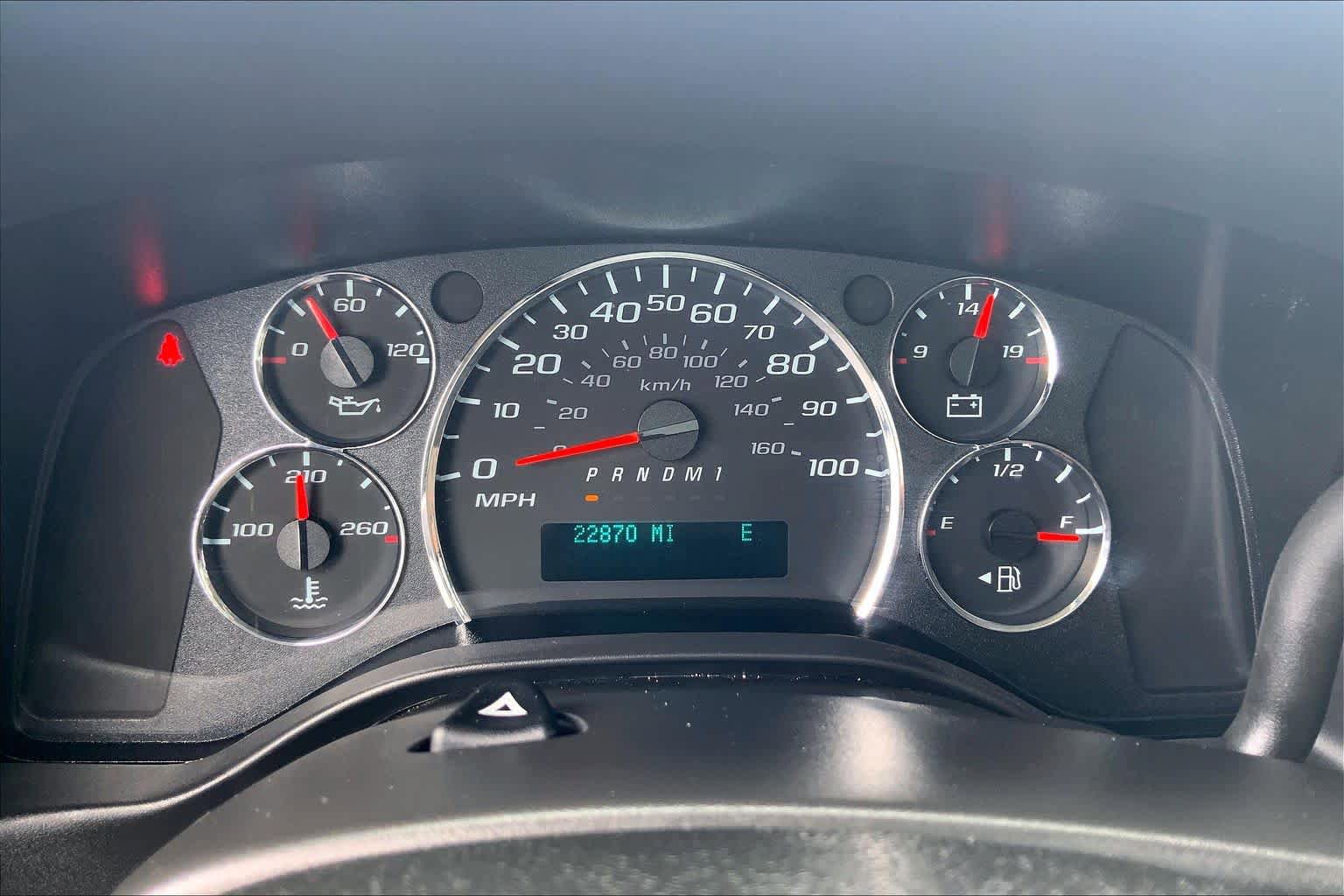 Used 2025 GMC Savana 3500 LT w/ LT Preferred Equipment Group RWD image 24