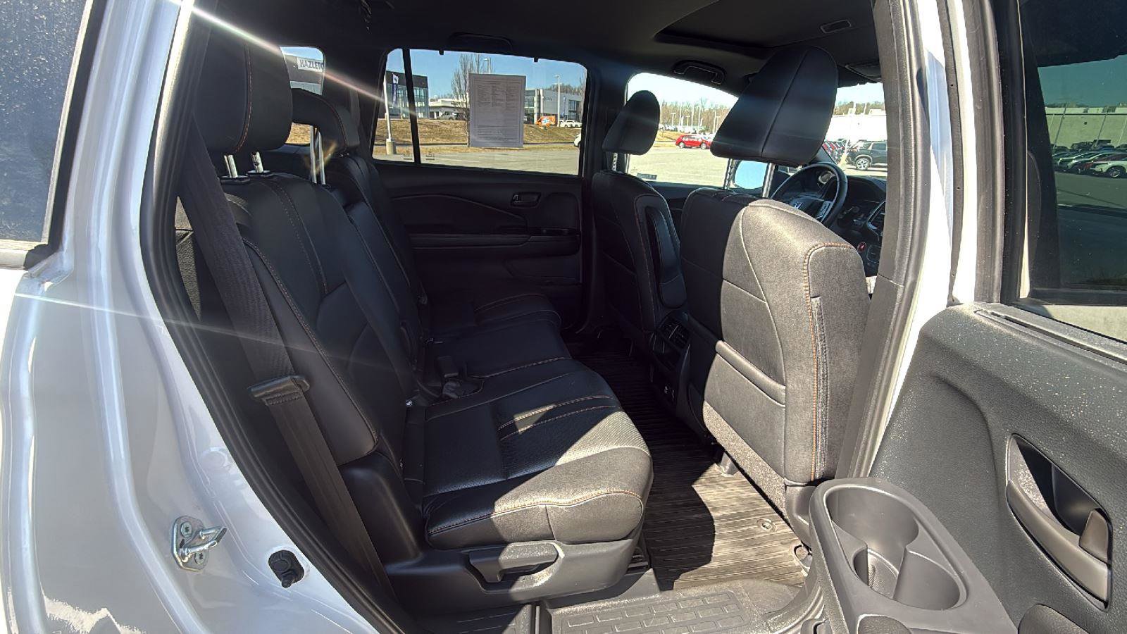 Used 2023 Honda Passport TrailSport image 19