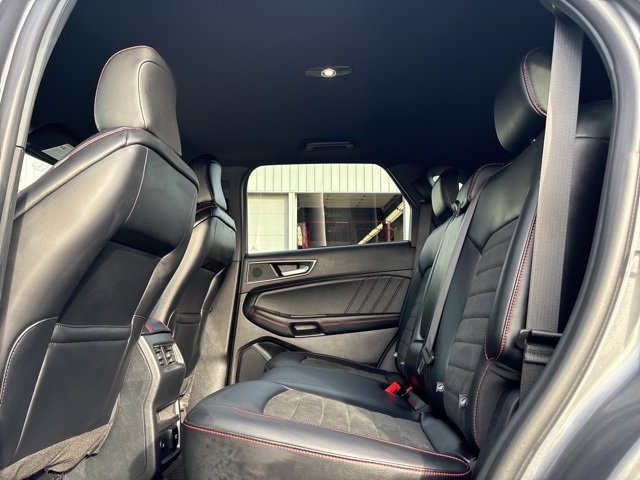 Used 2024 Ford Edge ST-Line image 14