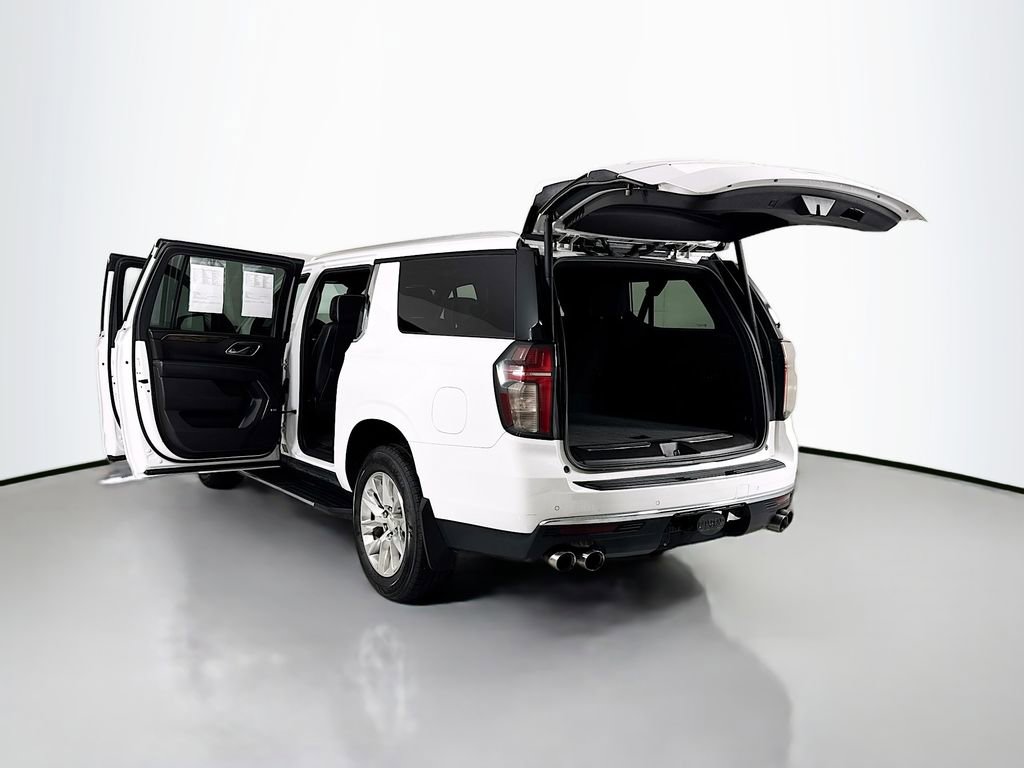 Used 2021 Chevrolet Suburban Premier w/ Premium Package AWD/4WD image 32