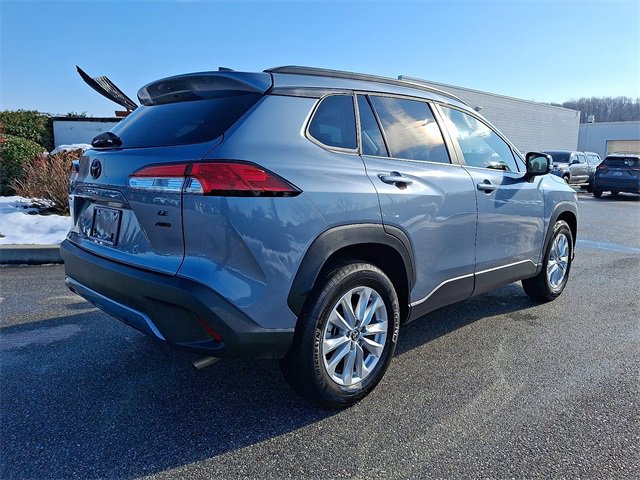 Certified 2025 Toyota Corolla Cross LE image 6