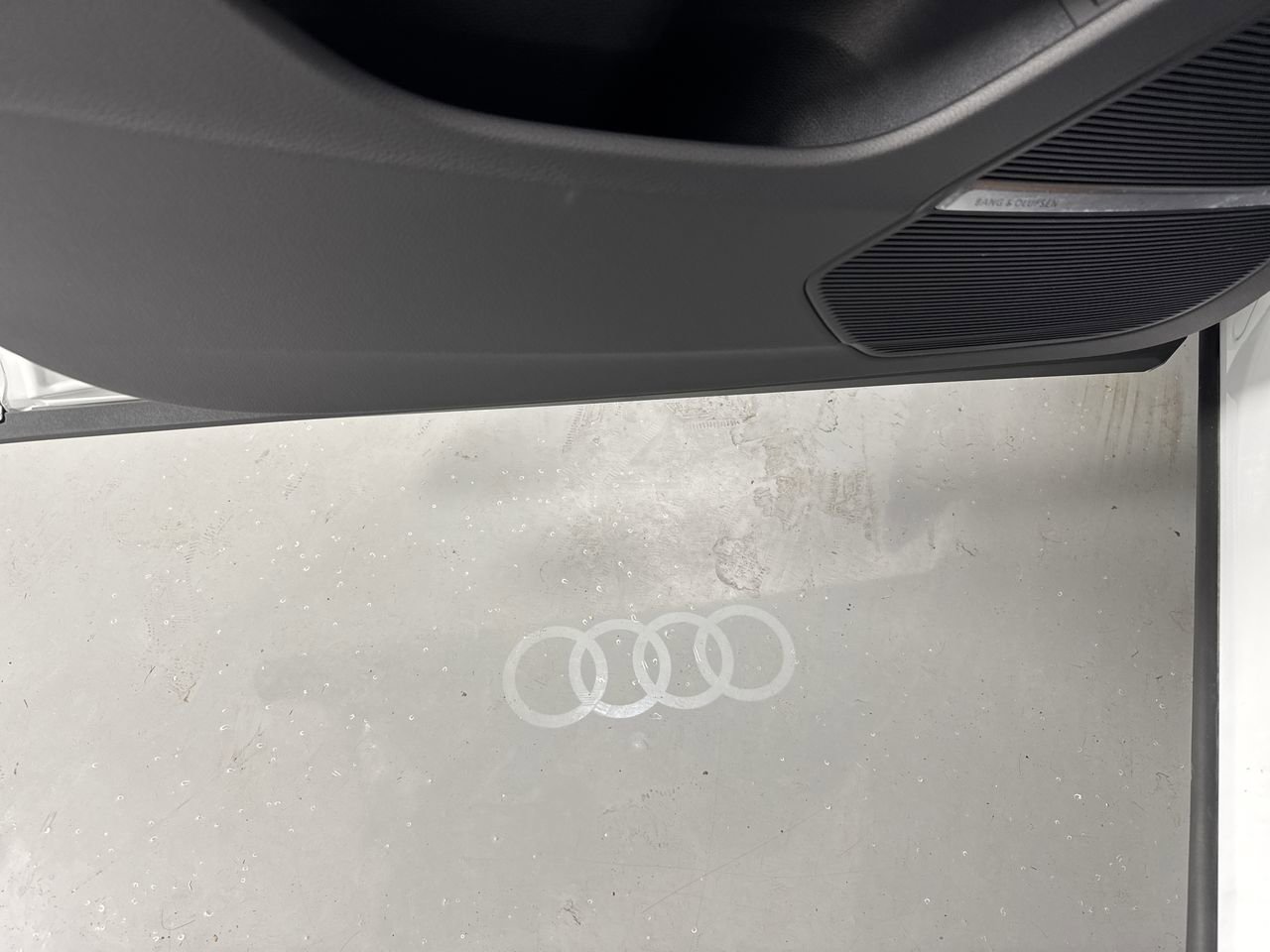 Used 2025 Audi Q8 Premium Plus w/ Premium Plus Package AWD/4WD image 11