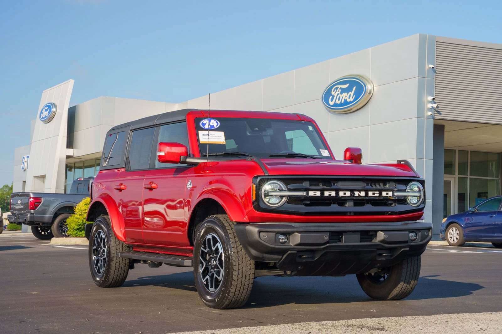Used 2024 Ford Bronco Outer Banks