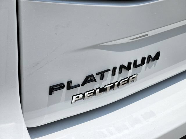 New 2027 Ford Expedition Platinum w/ Stealth Appearance Package AWD/4WD image 6