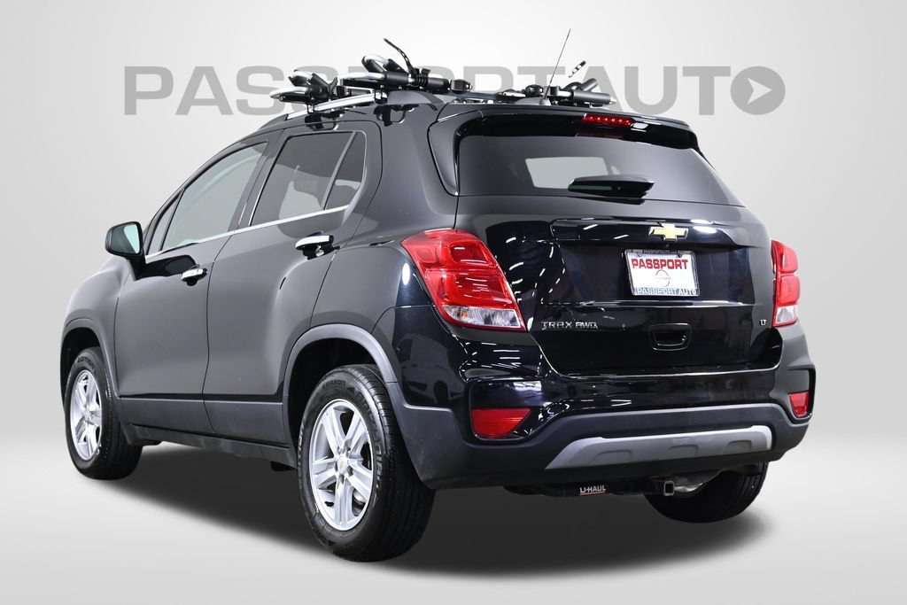 Used 2020 Chevrolet Trax LT w/ Sun & Sound Package AWD/4WD image 5