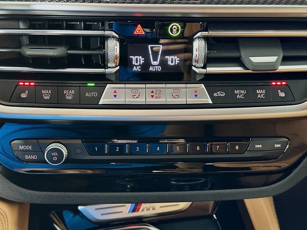 Certified 2023 BMW X4 M40i w/ Premium Package AWD/4WD image 16