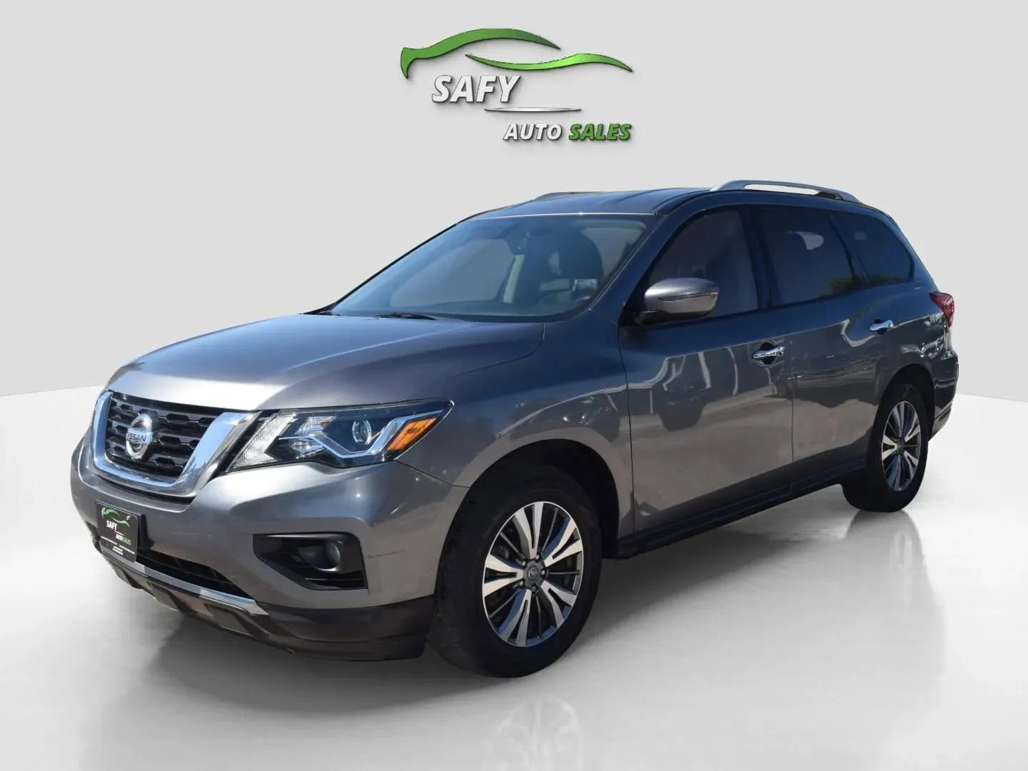 Used 2020 Nissan Pathfinder SV