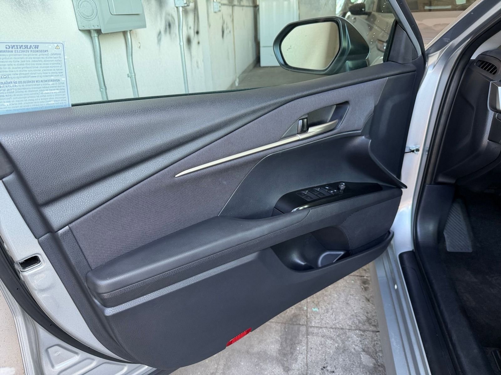 Used 2025 Toyota Camry LE image 20