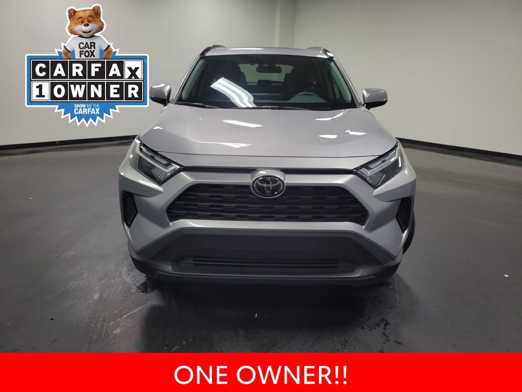 Used 2024 Toyota RAV4 XLE w/ Convenience Package image 3