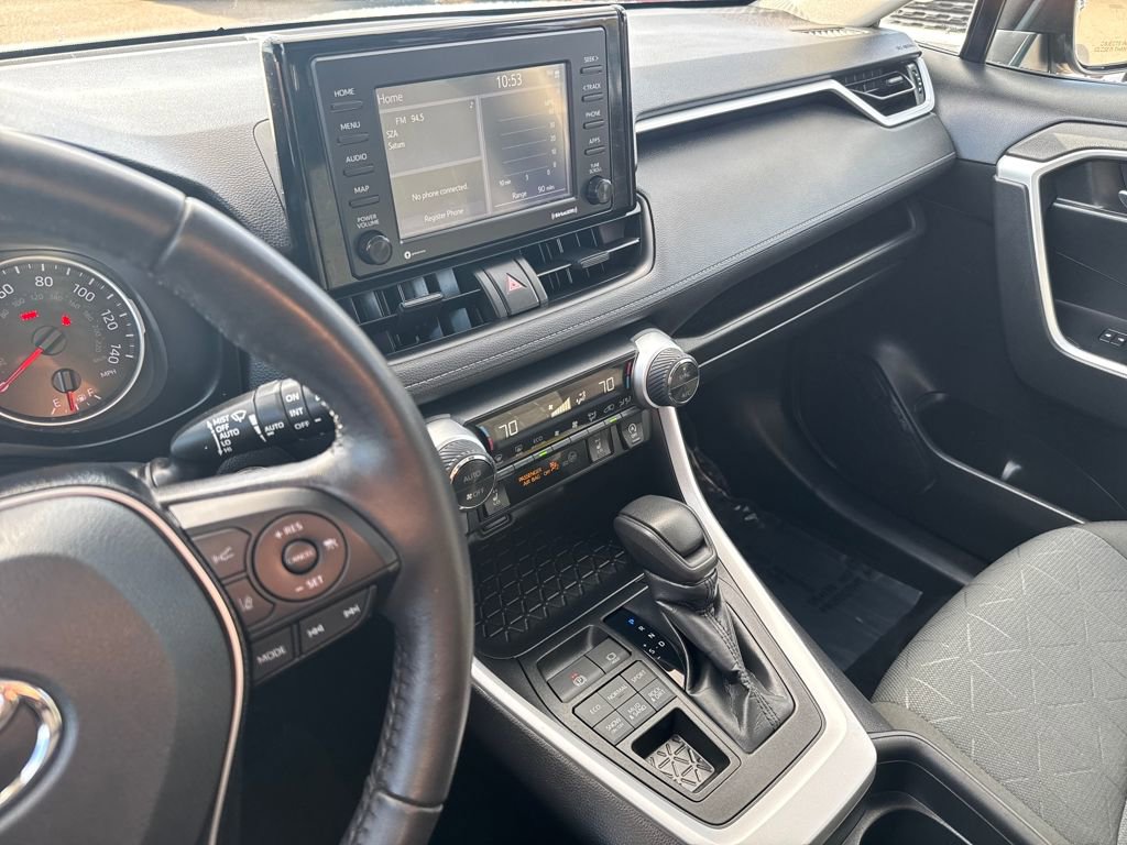 Used 2021 Toyota RAV4 XLE image 22