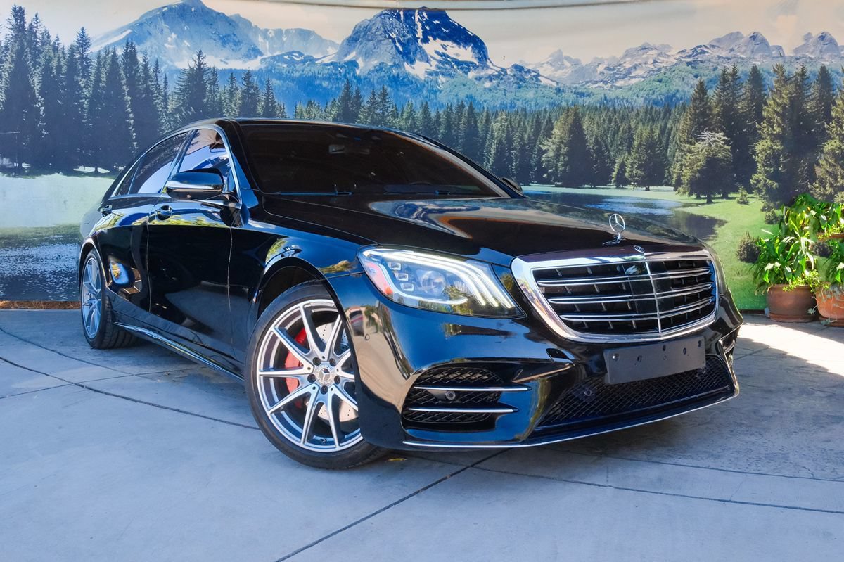 Used 2020 Mercedes-Benz S 560 Sedan image 3