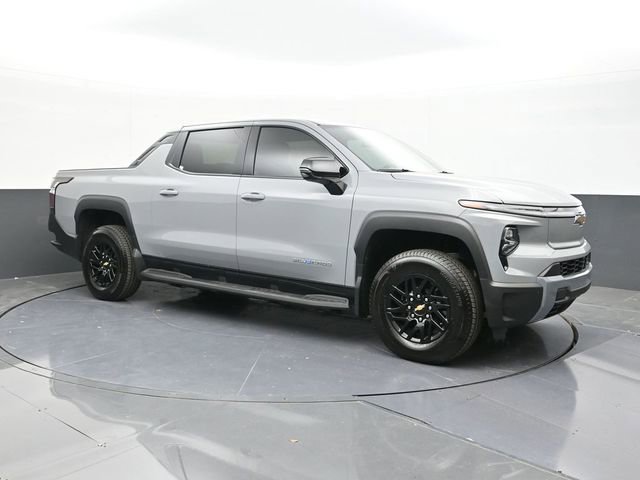 New 2025 Chevrolet Silverado EV LT image 21