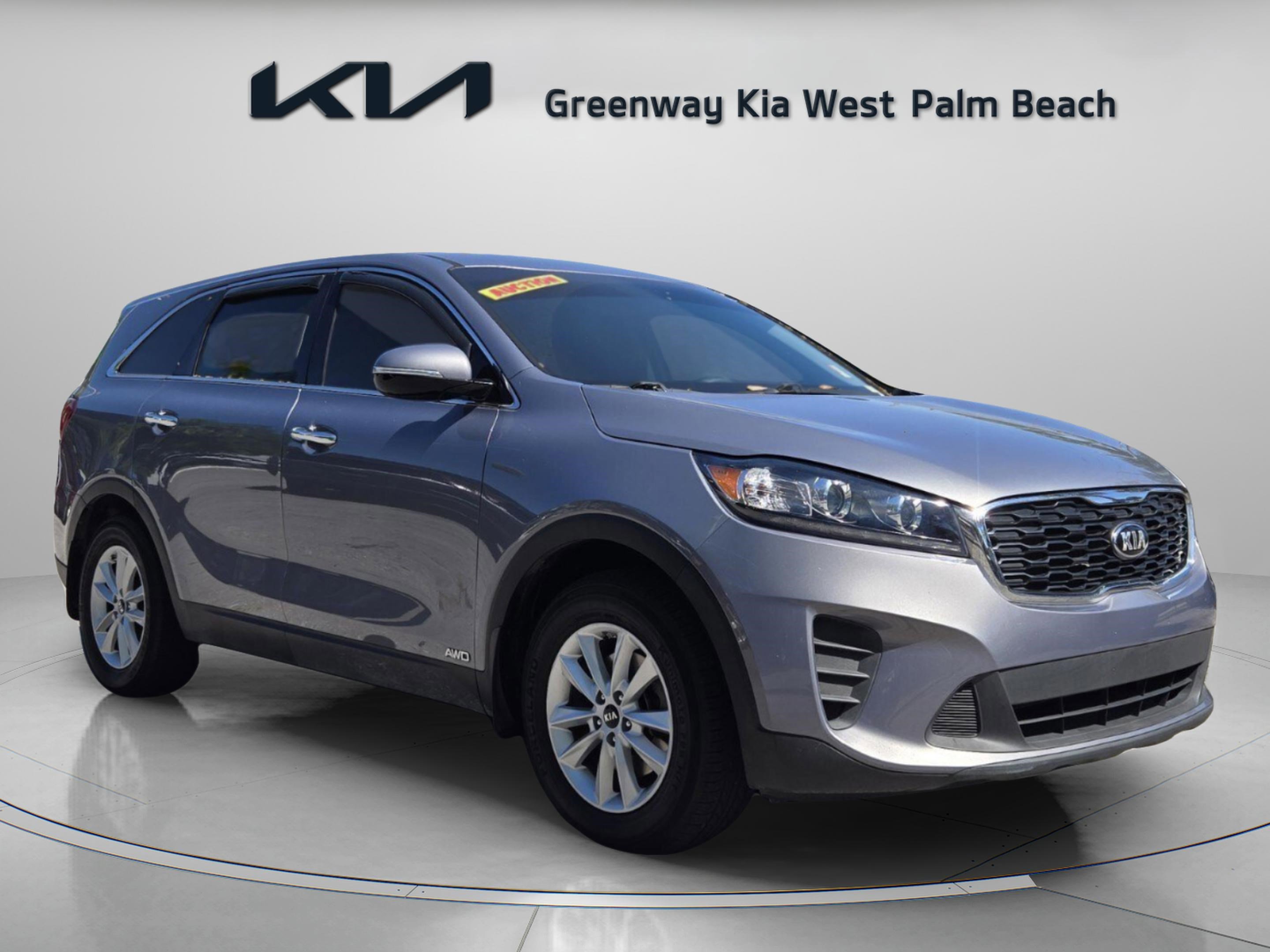 Used 2020 Kia Sorento LX image 1