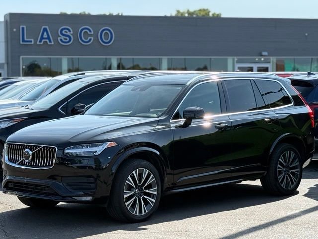 Used 2022 Volvo XC90 T6 Momentum w/ Climate Package