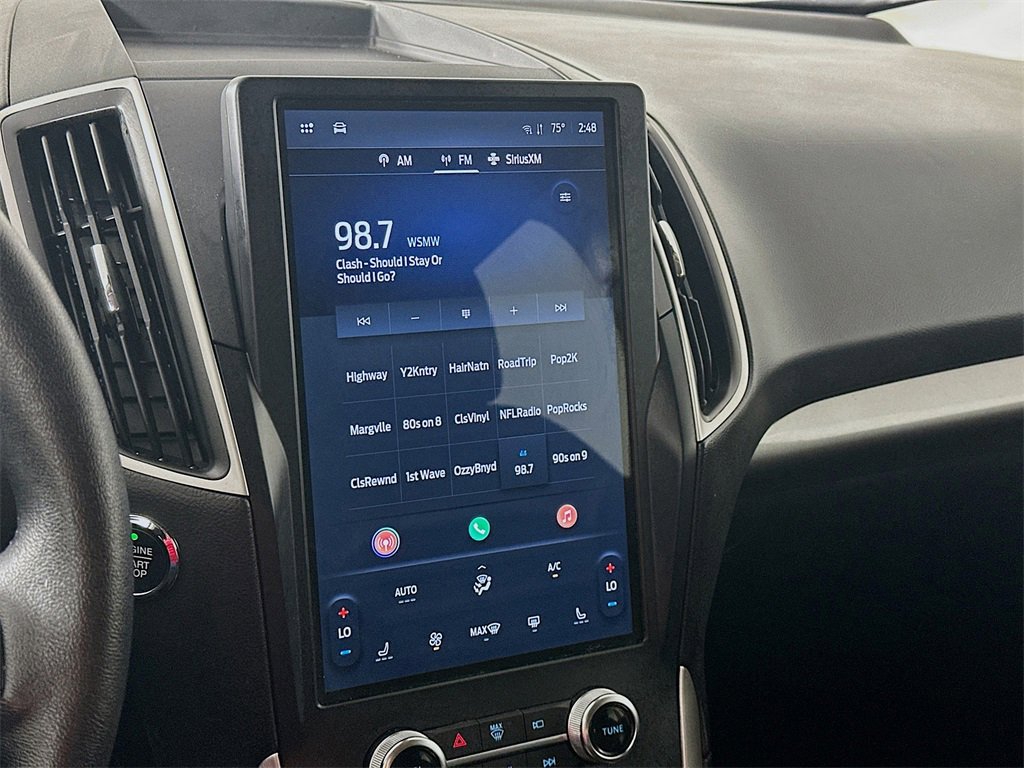 Used 2024 Ford Edge SEL image 17