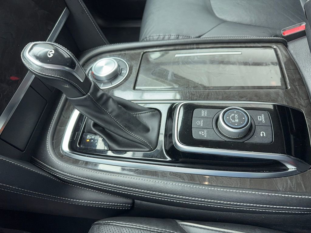 Used 2024 INFINITI QX80 Luxe AWD/4WD image 30
