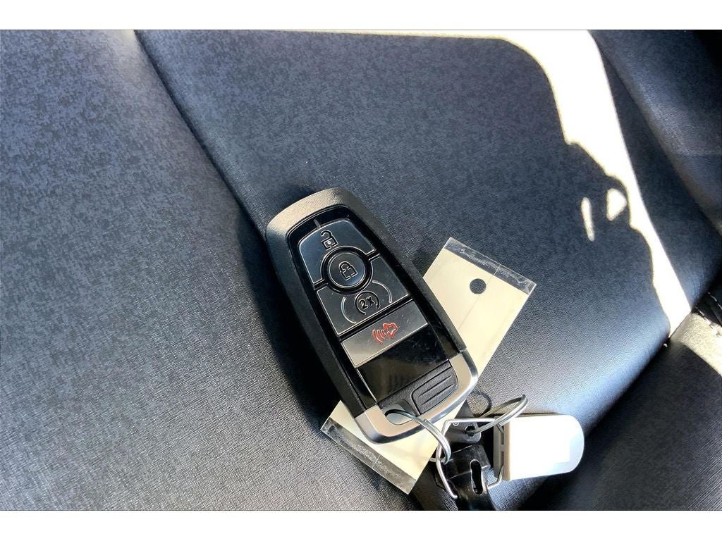 Used 2026 Ford Bronco Badlands AWD/4WD image 13