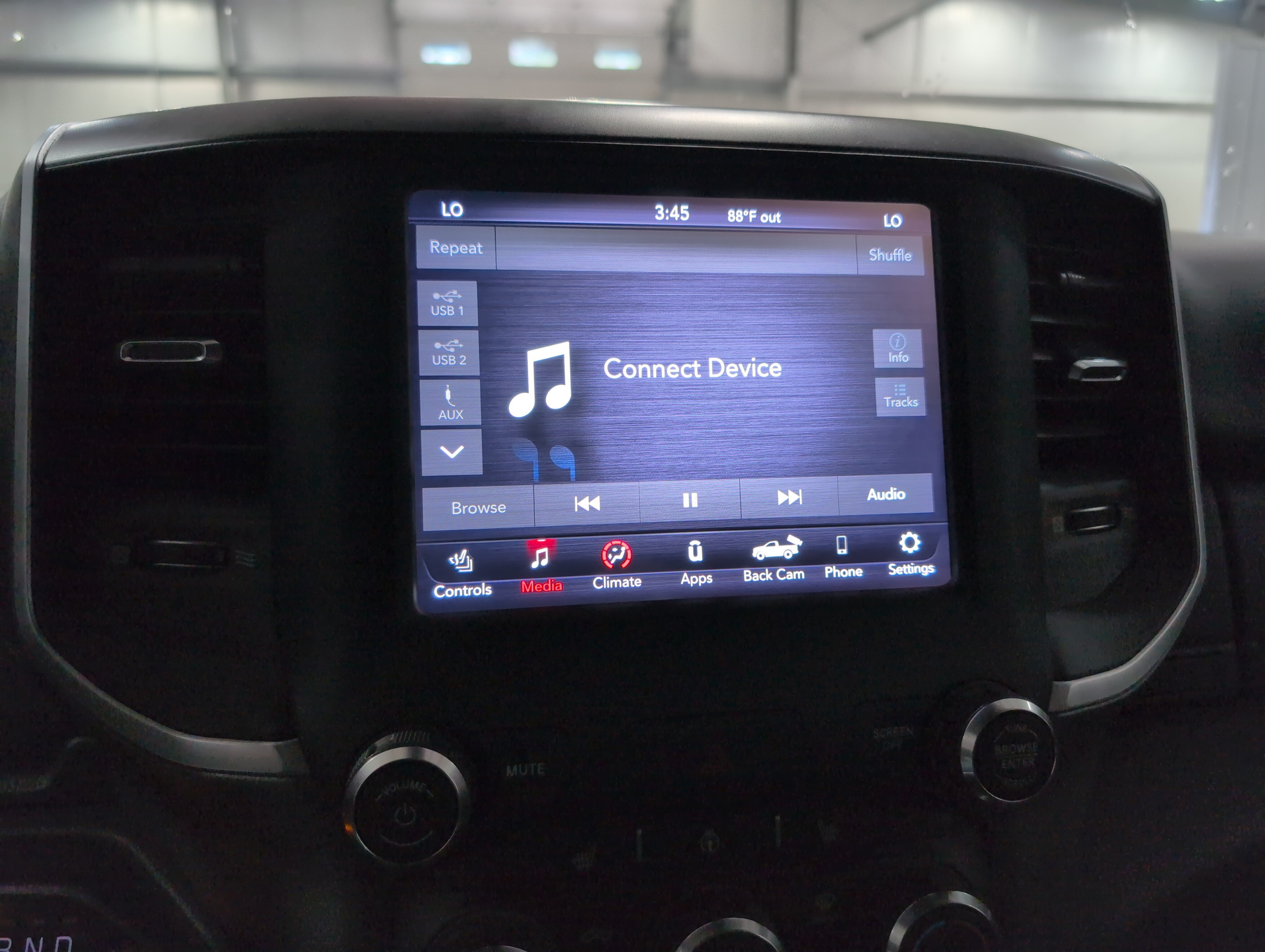 Used 2021 RAM 1500 Big Horn AWD/4WD image 12