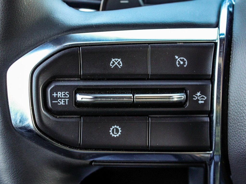 Used 2025 GMC Yukon Denali image 28