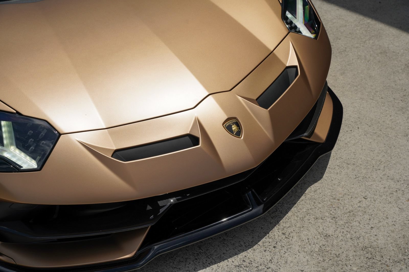 Used 2020 Lamborghini Aventador SVJ AWD/4WD image 6