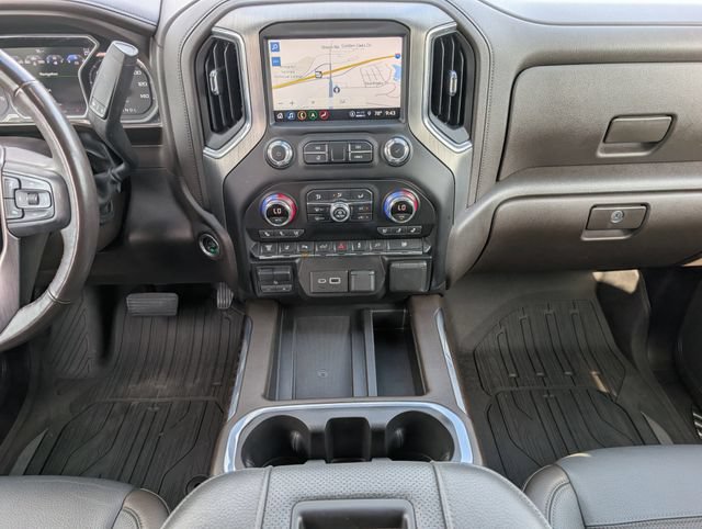 Used 2022 GMC Sierra 3500 Denali w/ Denali Ultimate Package AWD/4WD image 9