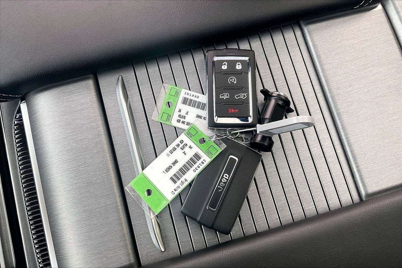 New 2026 Jeep Grand Wagoneer L Limited image 34