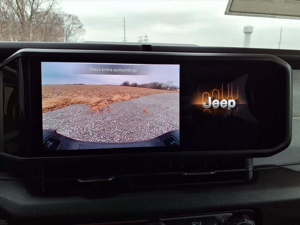New 2026 Jeep Gladiator Sport AWD/4WD image 9