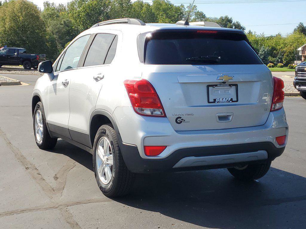 Used 2019 Chevrolet Trax LT w/ LT Convenience Package AWD/4WD image 4