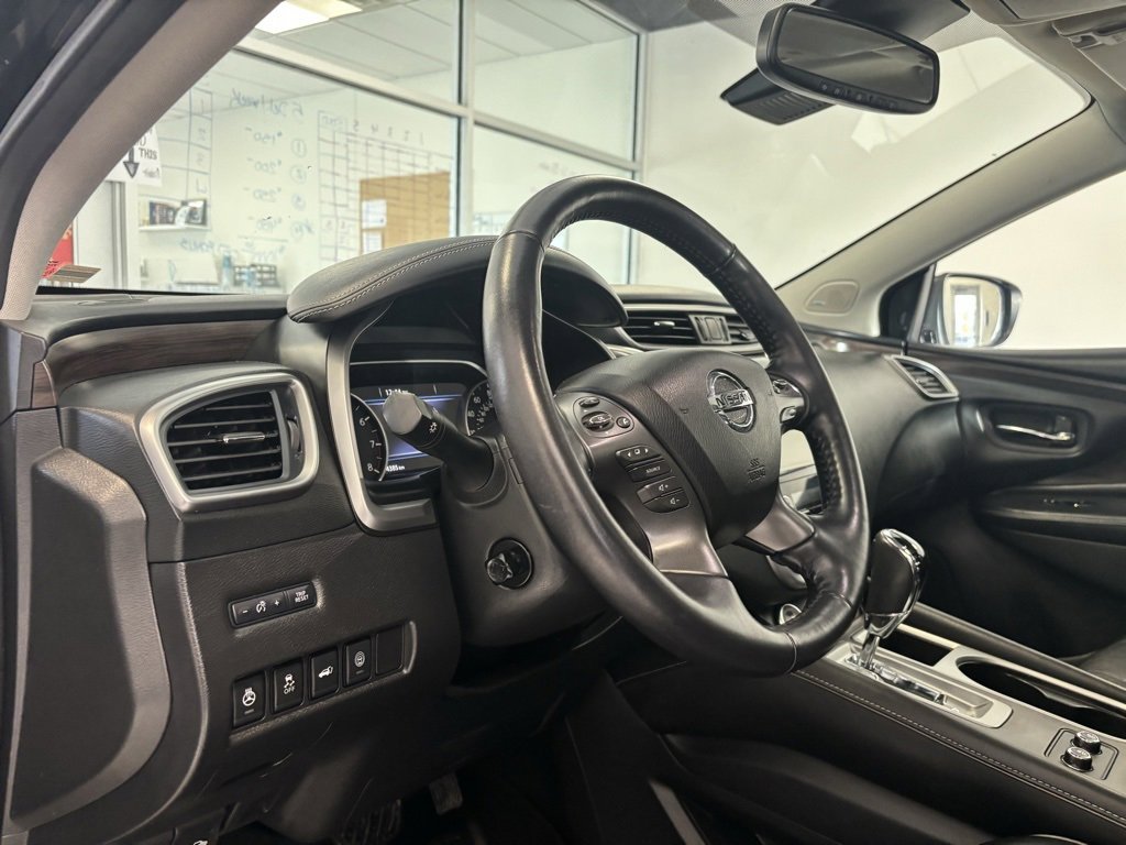 Used 2020 Nissan Murano Platinum image 10