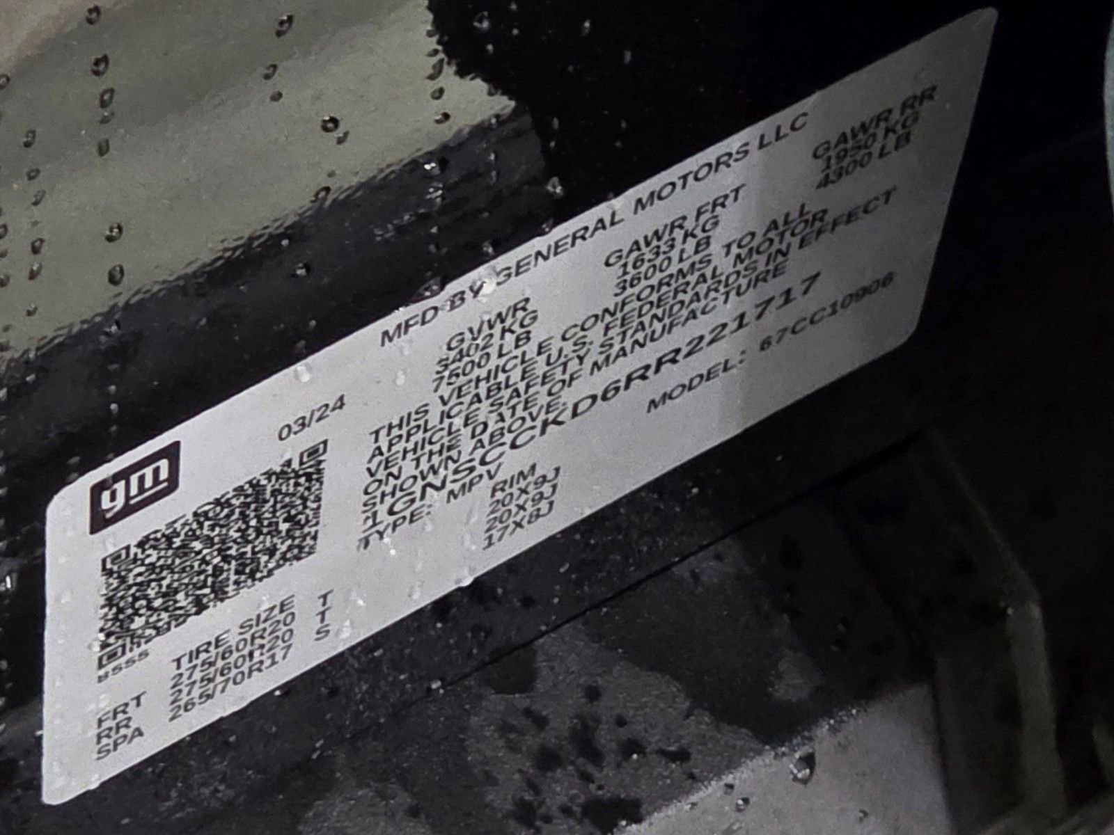 Used 2024 Chevrolet Suburban LT w/ LT Signature Package image 23