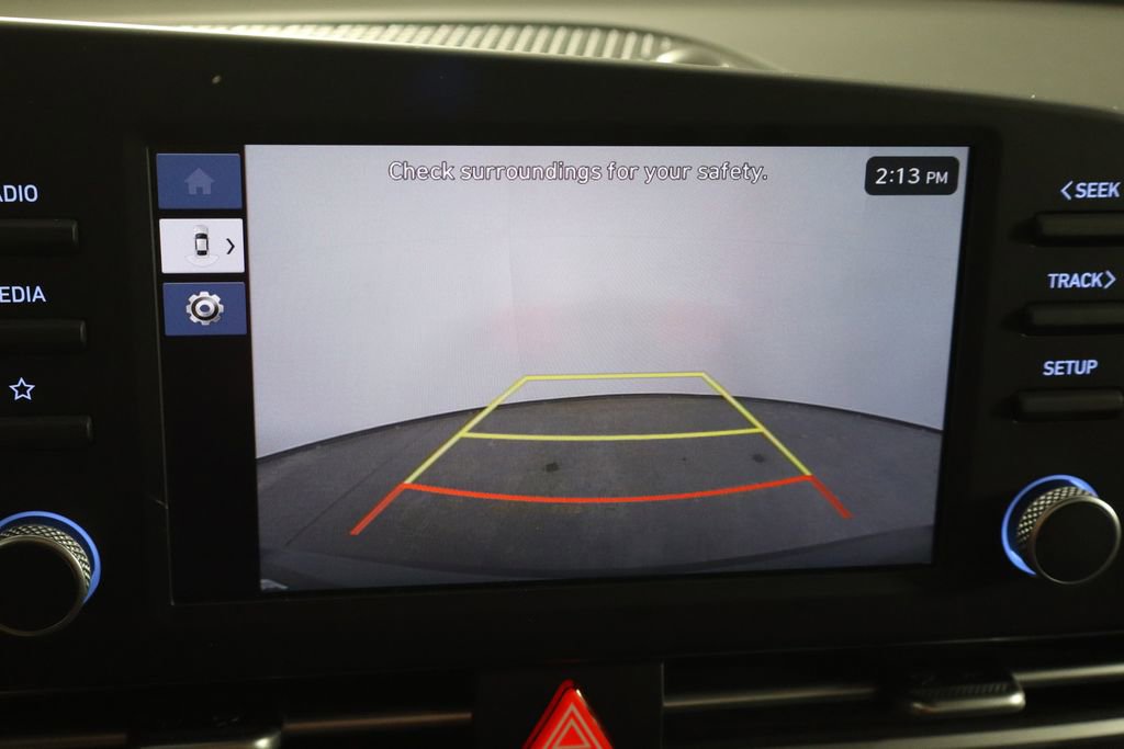 Used 2025 Hyundai Elantra SE FWD image 33