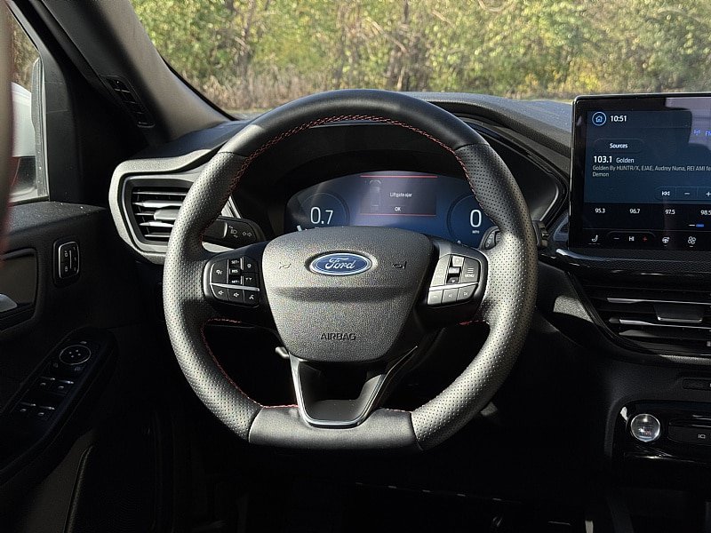 Used 2024 Ford Escape ST-Line Select w/ Tech Pack #2 AWD/4WD image 12