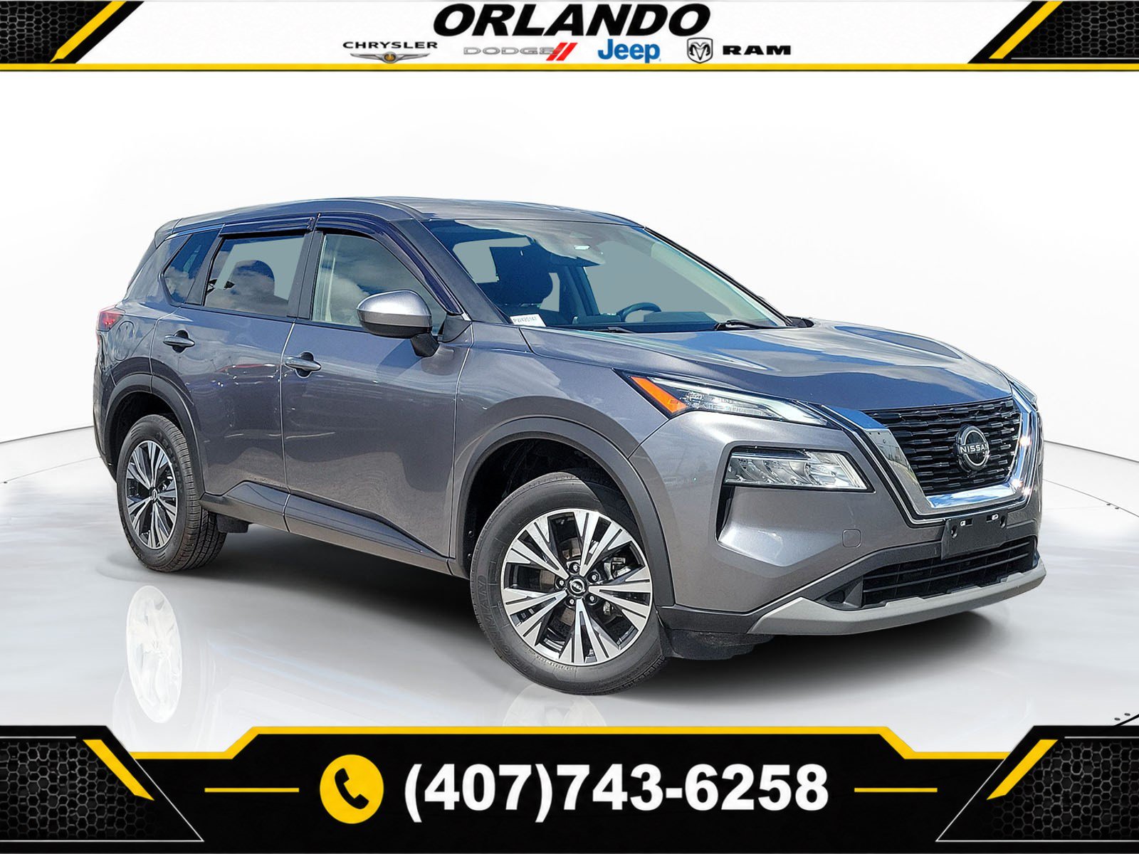 Used 2023 Nissan Rogue SV FWD image 1