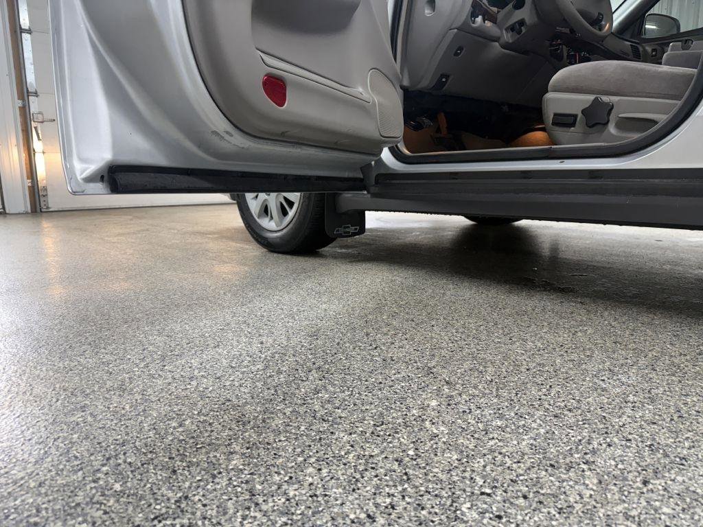 Used 2003 Chevrolet Impala Sedan w/ Preferred Equipment Group image 11