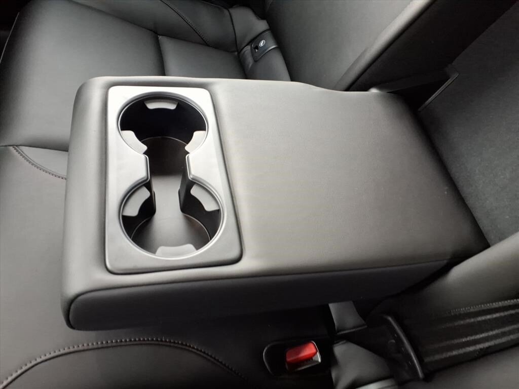 Used 2025 MAZDA MAZDA3 s FWD image 15