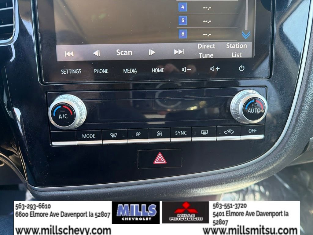 Used 2020 Mitsubishi Outlander GT AWD/4WD image 14