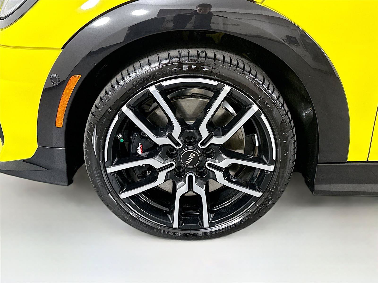 Used 2025 MINI Cooper S FWD image 38