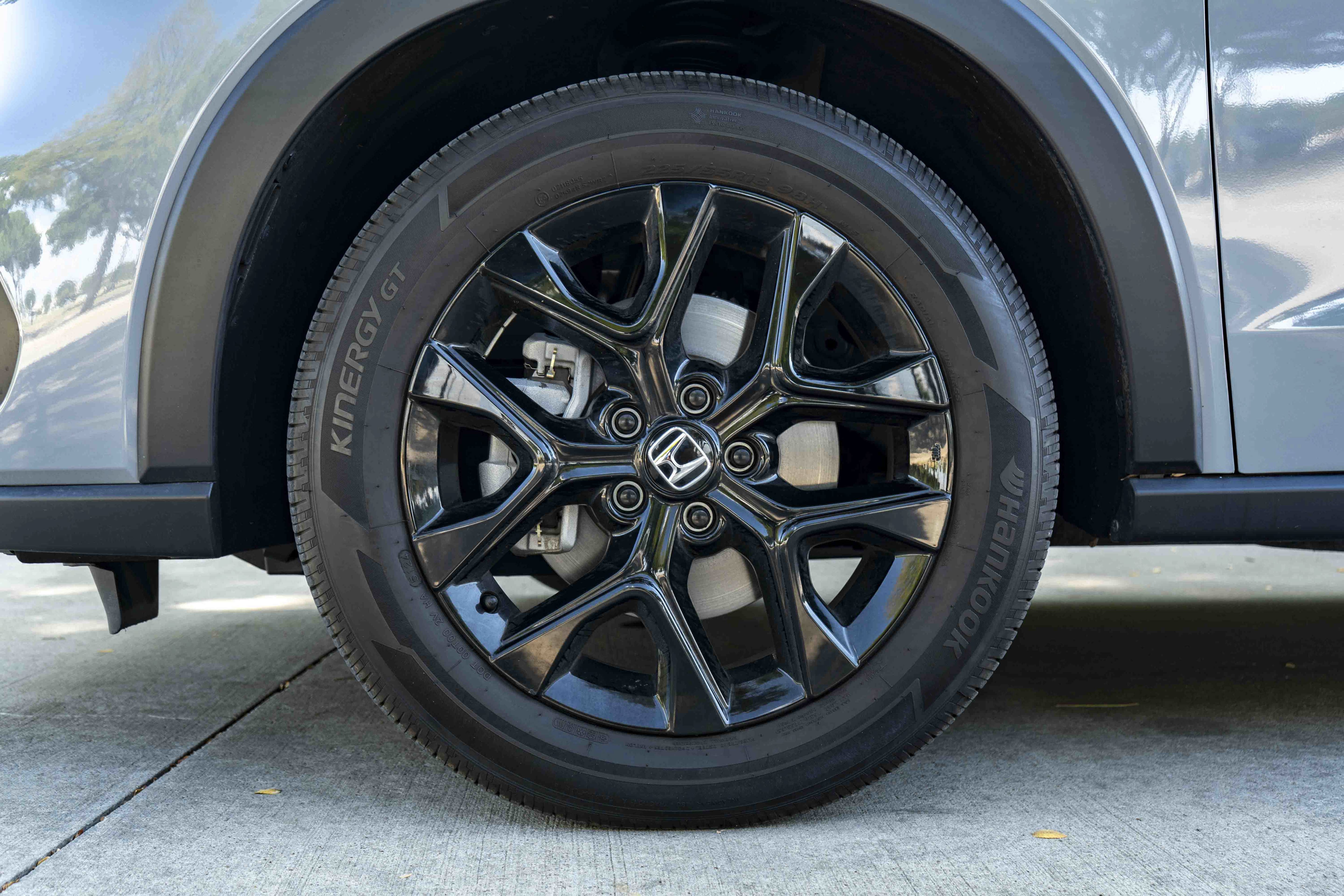 Certified 2025 Honda HR-V Sport image 14