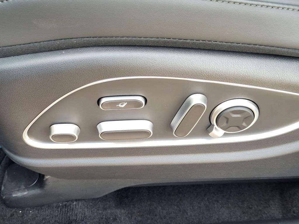New 2026 Hyundai Palisade Calligraphy FWD image 11
