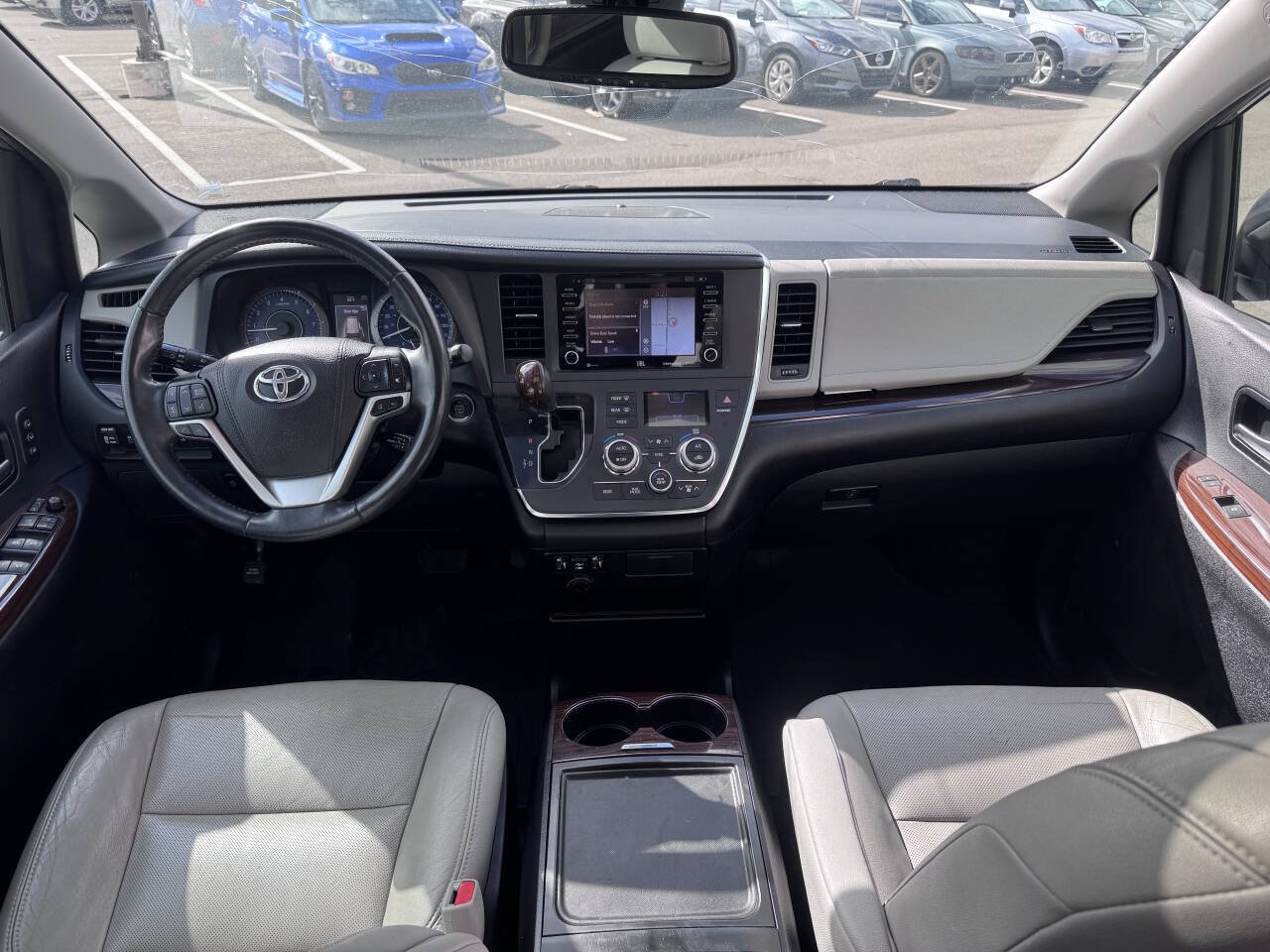 Used 2019 Toyota Sienna Limited AWD/4WD image 16