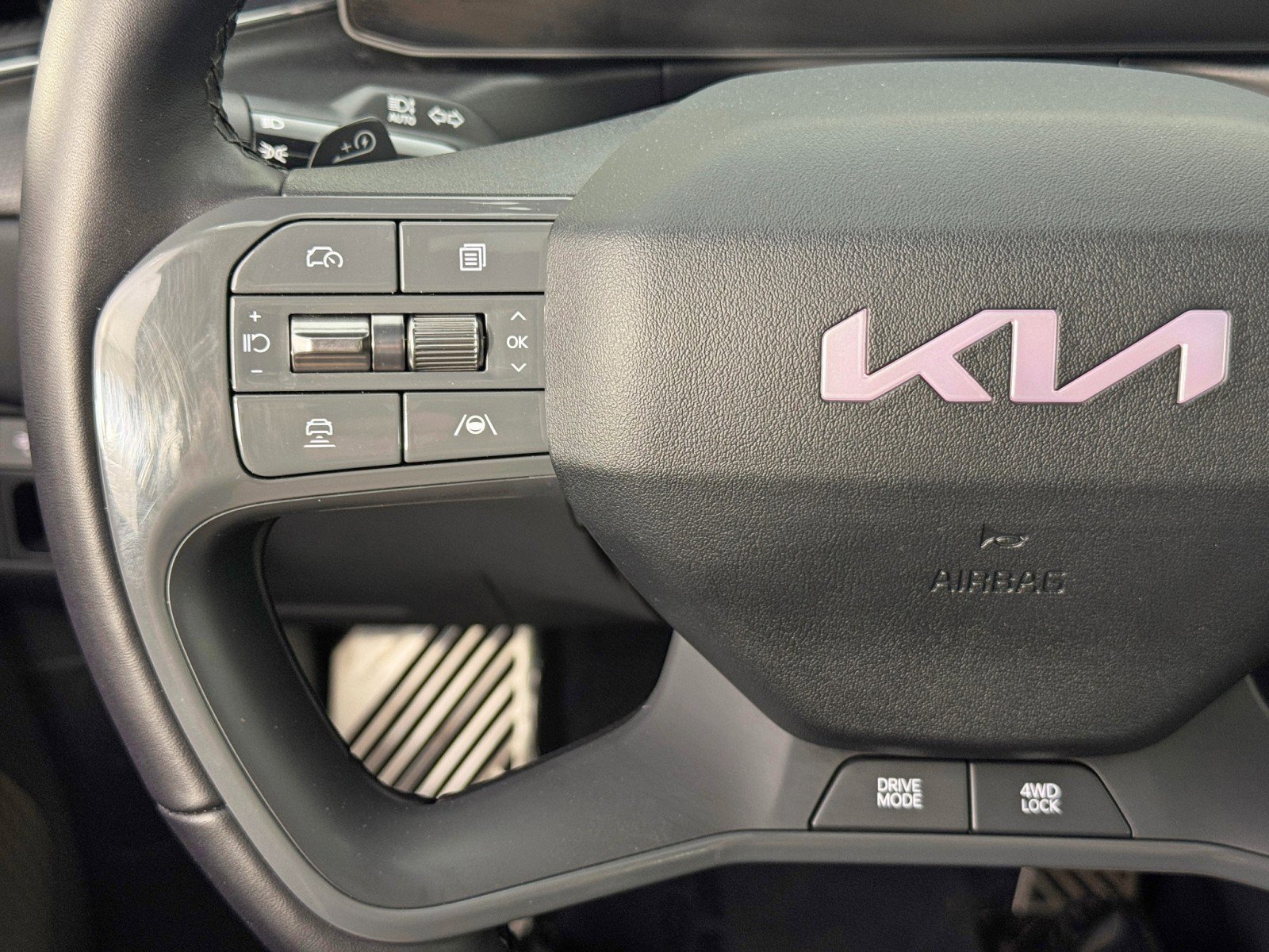 Used 2024 Kia EV9 GT-Line image 23