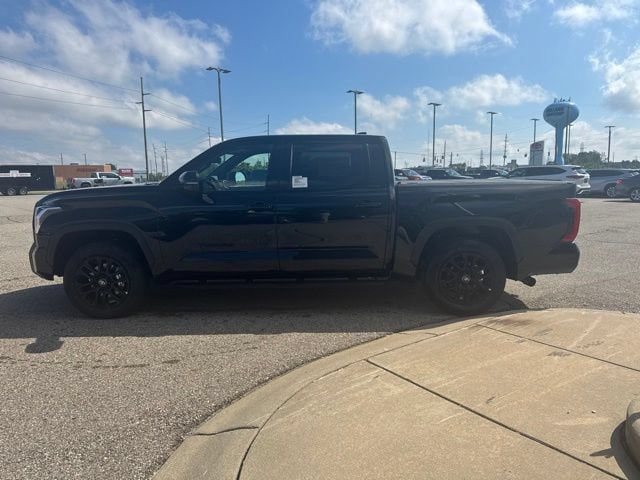 New 2026 Toyota Tundra Limited AWD/4WD image 4