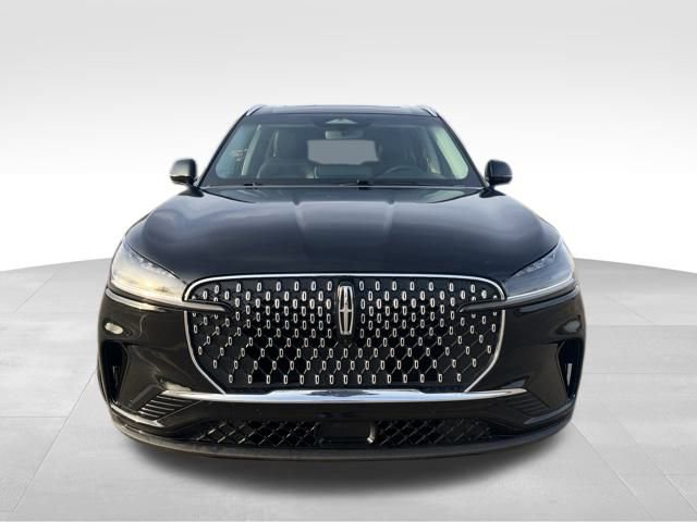 Used 2025 Lincoln Aviator AWD image 9